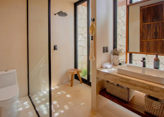 Muunek By Land Boutique Apartahotel 4*